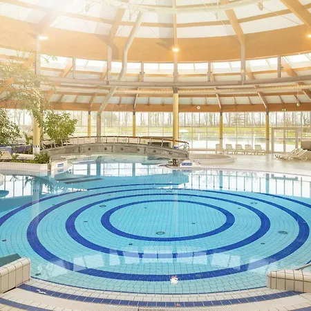 Διαμέρισμα Mit Terrasse, Gratis Nutzung Vom Ahoi Erlebnisbad Und Sauna In Sellin - Haus Blick Zur 13