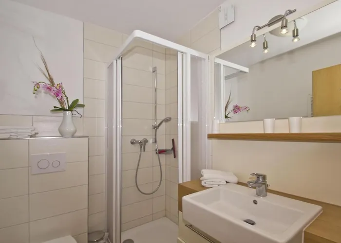 Haus Blick Zur 13 Mit Sauna- Und Schwimmbadnutzung Im Ahoi Sellin * Göhren